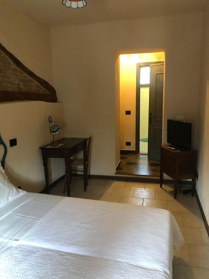 Locazione Turistica Il Bricchetto Pensionat Parodi Ligure Exteriör bild